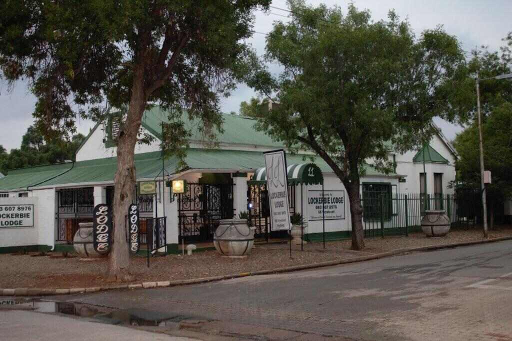 Lockerbie Lodge entrance on Vry Street, Vryburg